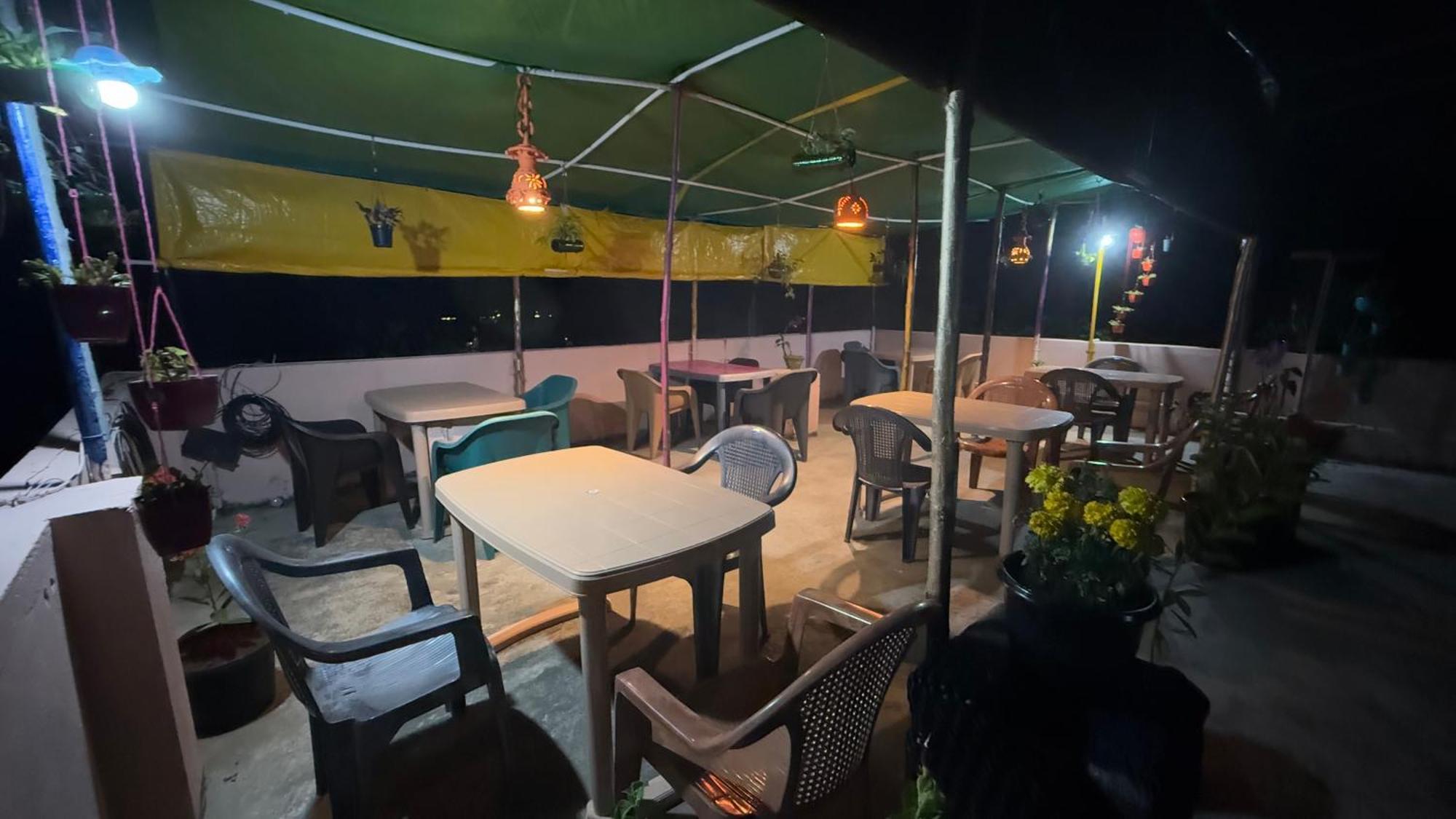 Sri Murugan Beach Paradise Hotel มหาพลีปุรัม ภายนอก รูปภาพ