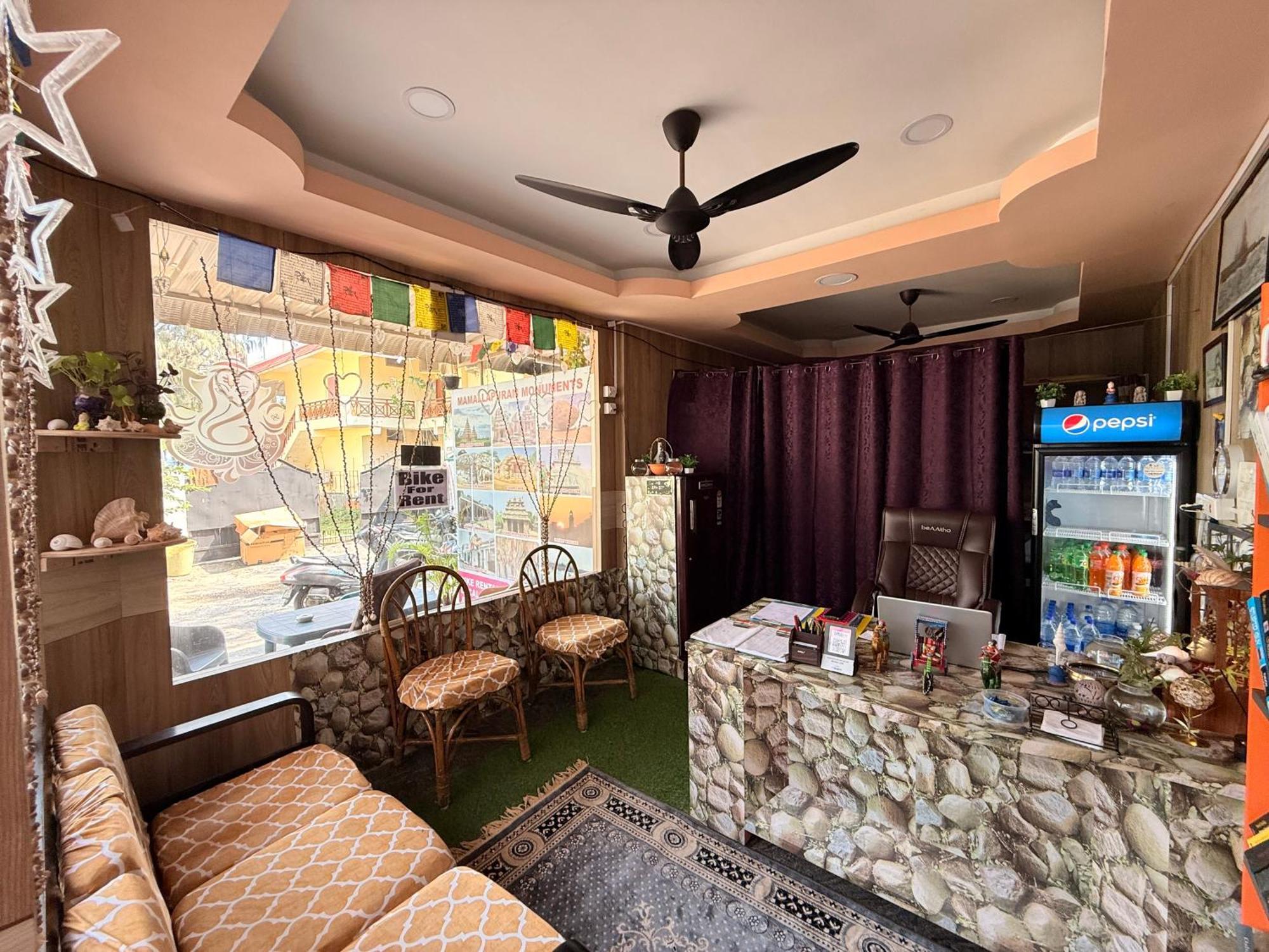Sri Murugan Beach Paradise Hotel มหาพลีปุรัม ภายนอก รูปภาพ